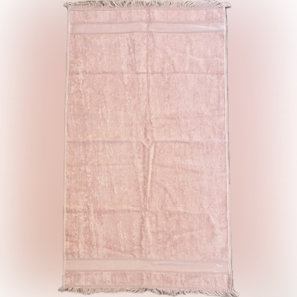 Hermes Towel 21x38 Inches Pink